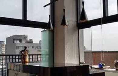 Imagem: O apartamento possui 1 Dormitório, 2 Banheiros, 1 Vaga na garagem