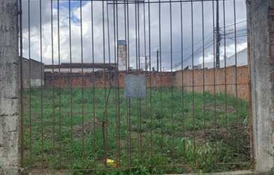 Imagem 4: Terreno a venda. 576m² de Área