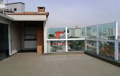 Imagem: A casa possui 3 Dormitórios, 4 Banheiros, 2 Vagas na garagem