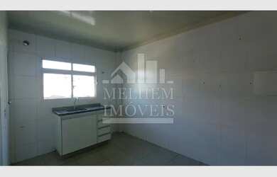 Imagem: O apartamento possui 1 Dormitório, 1 Banheiro, 30m² de Área