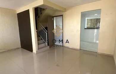 Imagem: A casa possui 3 Dormitórios, 3 Banheiros, 2 Vagas na garagem