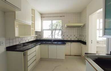 Imagem: O apartamento possui 3 Dormitórios, 5 Banheiros, 2 Vagas na