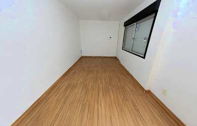 Imagem: A casa em condomínio possui 1 Dormitório, 1 Banheiro, 52m²