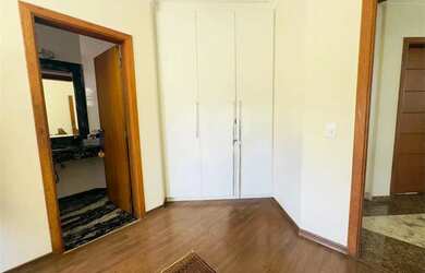 Imagem 14: Casa à venda ou para alugar com 4 quartos, sendo 3 suítes, no condomínio...