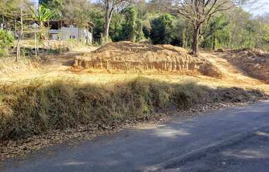 Imagem: O terreno possui 720m² de Área e está localizado em Industrial