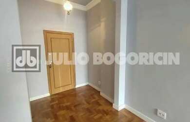 Imagem 4: Apartamento à venda em Copacabana - reformado - 3 Quartos - Vaga - Port. 24h