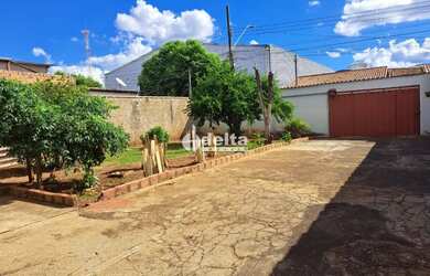 Imagem 2: Casa disponível para venda no bairro Tubalina em Uberlândia - MG