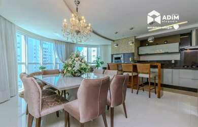 Imagem: O apartamento possui 3 Dormitórios, 4 Banheiros, 3 Vagas na