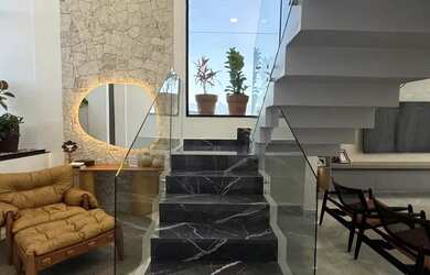 Imagem 2: Vendo Excelente Casa duplex - Localizada no condomínio Alphaville Rio...