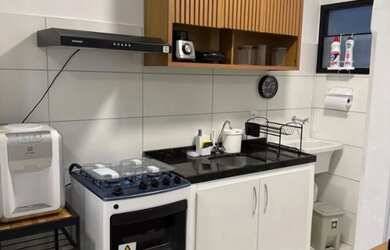 Imagem 4: Aluguel Mobiliado. Piscina, Imóvel mobiliado, Ar-condicionadoeImóvel...