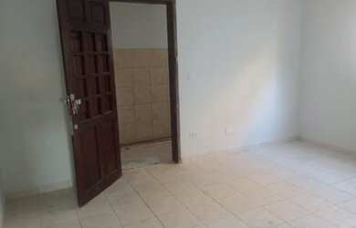 Imagem 2: APTO TÉRREO SEM ENTRADA NO JANGA,1 QUARTO PRÓX.AV.PRINCIAL E PERTO DA...