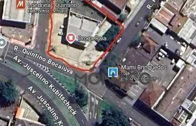 Imagem: O depósito possui 5 Vagas na garagem, 804m² de Área e está