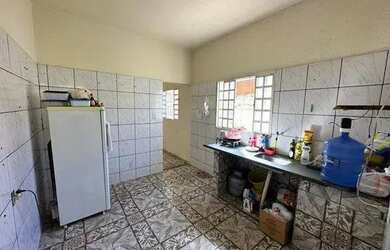 Imagem 4: Casa em Montes Claros, no bairro Vera Cruz, à venda