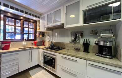 Imagem 4: Casa com 3 dormitórios para alugar, 200 m² por R$ 4.500/mês - Rondônia - Novo Hamburgo/RS