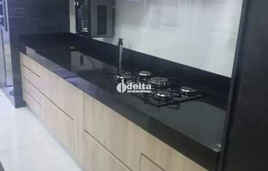 Imagem 14: Casa disponível para venda no bairro Jardim Holanda em Uberlândia MG