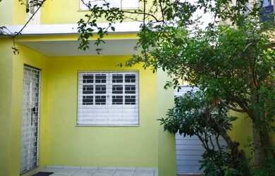 Imagem: A casa possui 5 Dormitórios, 5 Banheiros, 5 Vagas na garagem