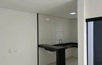 Imagem 5: Casa para Venda em Montes Claros, Guarujá, 2 dormitórios, 1 banheiro, 1 vaga