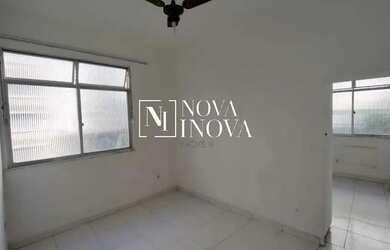 Imagem: O apartamento possui 1 Dormitório, 1 Banheiro, 30m² de Área