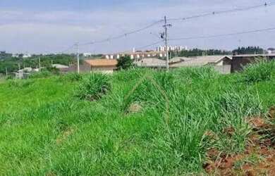 Imagem: O terreno possui 300m² de Área e está localizado em Jardim