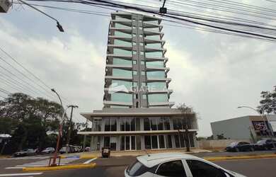 Imagem: O apartamento possui 2 Dormitórios, 2 Banheiros, 2 Vagas na