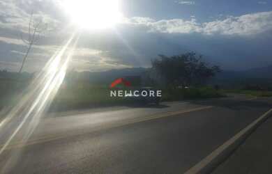 Imagem: O terreno possui 120.000m² de Área, Imóvel novo e está