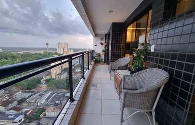 Imagem: O apartamento possui 3 Dormitórios, 4 Banheiros, 2 Vagas na