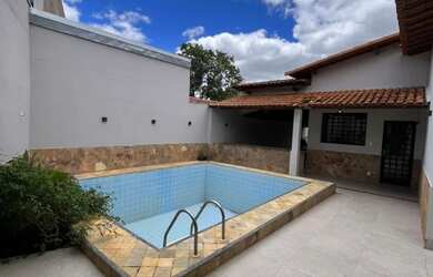 Imagem: ALUGO CASA NO FUNCIONARIOS