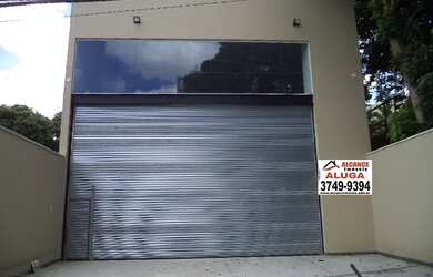 Imagem: O depósito possui 4 Vagas na garagem, 400m² de Área e Imóvel