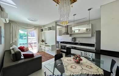 Imagem: O apartamento possui 2 Dormitórios, 2 Banheiros, 1 Vaga na