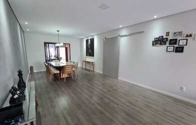 Imagem 13: Esplendorosa casa 224m2 a/c 3 suítes vista pra Serra