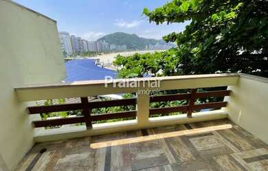 Imagem: O apartamento possui 2 Dormitórios, 1 Banheiro, 2 Vagas na