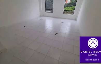 Imagem: O depósito possui 1 Vaga na garagem e 46m² de Área e está