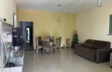 Imagem: A casa em condomínio possui 3 Dormitórios, 4 Banheiros, 5