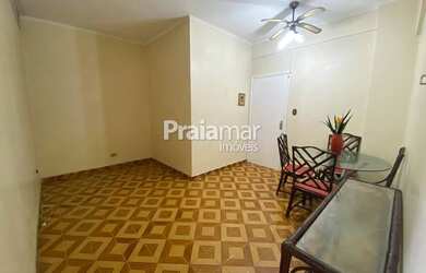 Imagem: O apartamento possui 1 Dormitório, 1 Banheiro, 1 Vaga na garagem