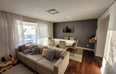 Imagem: O apartamento possui 2 Dormitórios, 2 Banheiros, 2 Vagas na