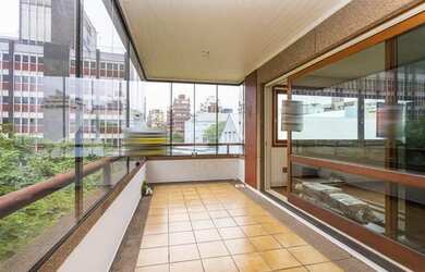 Imagem: O apartamento na cobertura possui 4 Dormitórios, 4 Banheiros