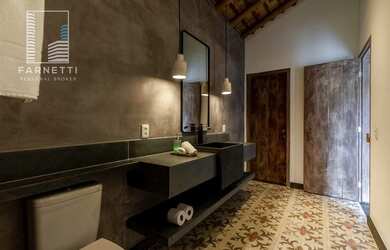 Imagem 15: CASA HORTELÃ. Piscina, Ar-condicionado, 600m² de Áreae5 Banheiros