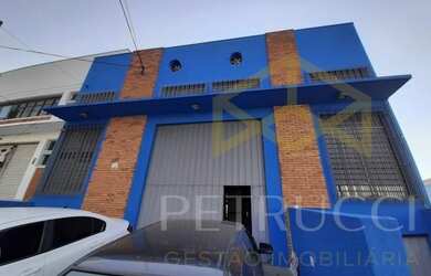 Imagem: O depósito possui 4 Vagas na garagem, 611m² de Área e está