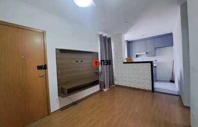 Imagem: O apartamento possui 2 Dormitórios, 1 Banheiro, 1 Vaga na garagem