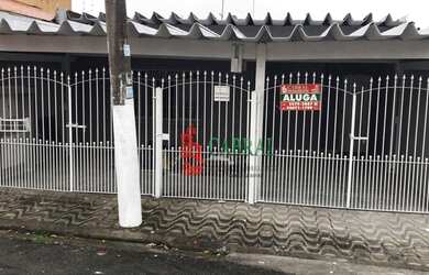 Imagem: A casa possui 2 Dormitórios, 1 Banheiro, 3 Vagas na garagem