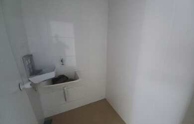 Imagem 14: Ponto comercial em Posto de Gasolina em Avenida de grande fluxo no bairro...