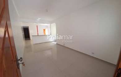 Imagem: O apartamento possui 3 Dormitórios, 1 Banheiro, 2 Vagas na