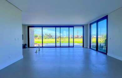 Imagem 9: Residência Exclusiva com Vista Privilegiada