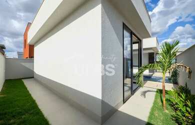 Imagem 11: Casa térrea no Condomínio Parqueville Jacarandá Aparecida de Goiânia...