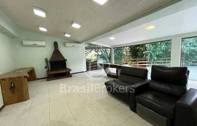 Imagem 16: Casa com 5 quartos e piscina e sauna