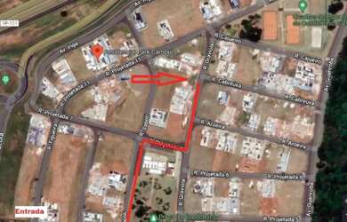 Imagem: O terreno possui 242m² de Área e está localizado em Parque
