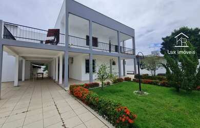 Imagem: Le Village Blanc / Alugo / Dúplex 400m2 / 5 quartos, sendo