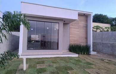 Imagem: A casa em condomínio possui 2 Dormitórios, 1 Banheiro, 2 Vagas