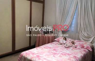 Imagem 14: Casa em Moema de 237m² com piscina e churrasqueira