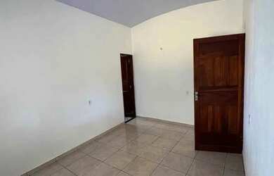 Imagem 4: Vende-se casa no Tenoné. Varanda, 180m² de Área, 1 Vaga na garageme3...